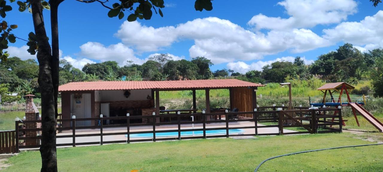 Chácara Belas Artes - Bed and Breakfast Sairé