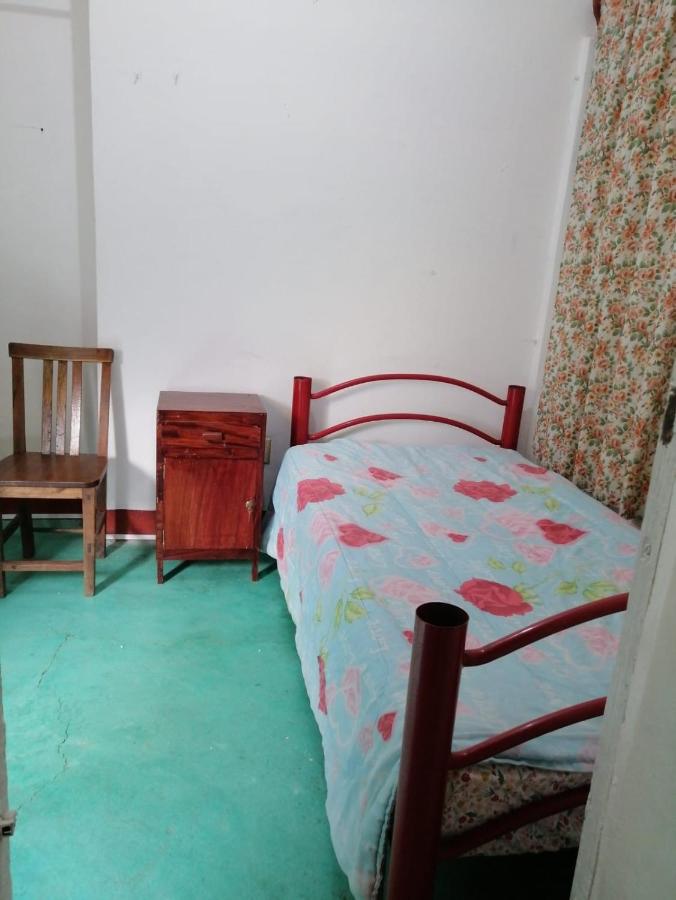 Chambre Lits Jumeaux avec Salle de Bains Privative