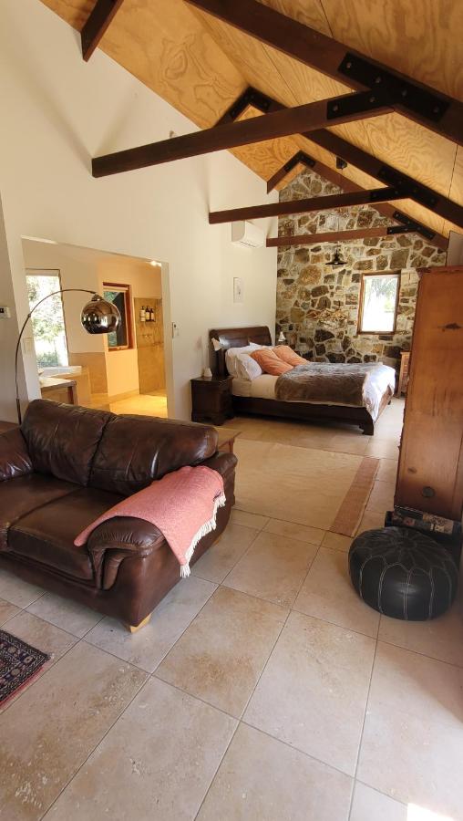 Cottage with Spa Bath - Adult Only