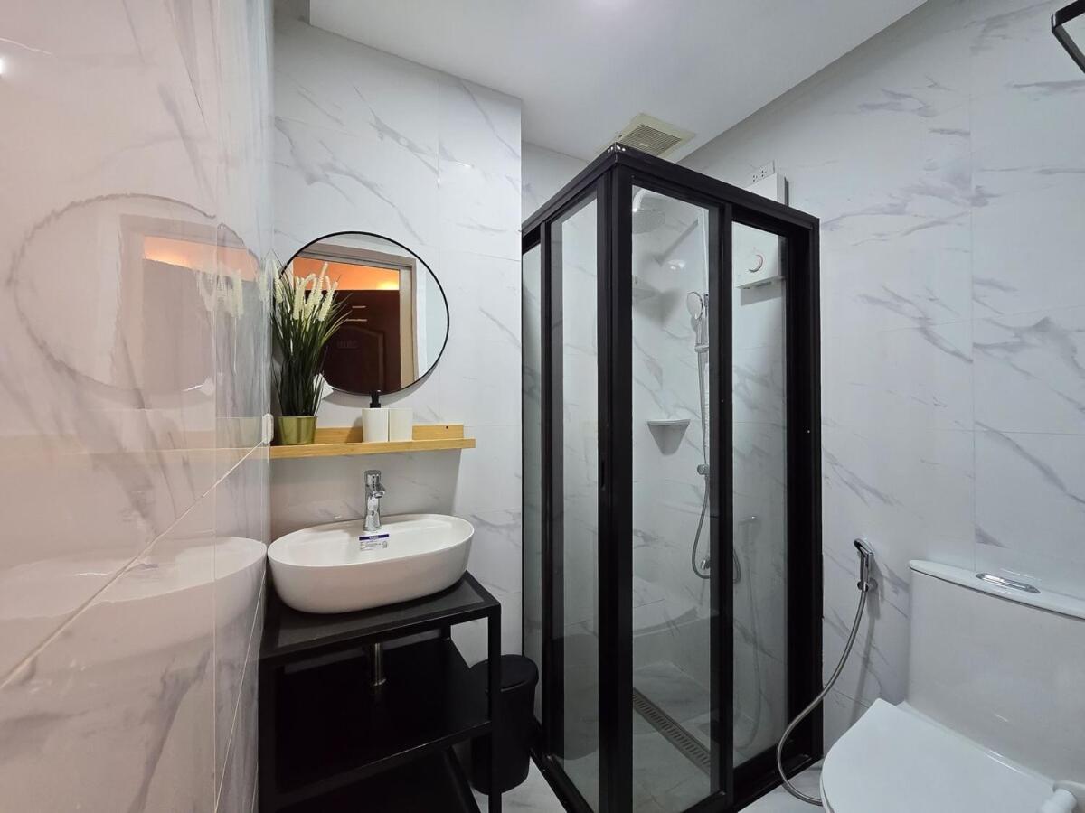Citispace 1BR Suite Ridgewood Towers Near BGC Airport #RW17B - Chambres d'hôtes Manille