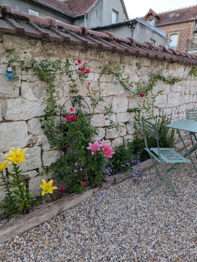Maison des Artistes Paris Giverny - B&B