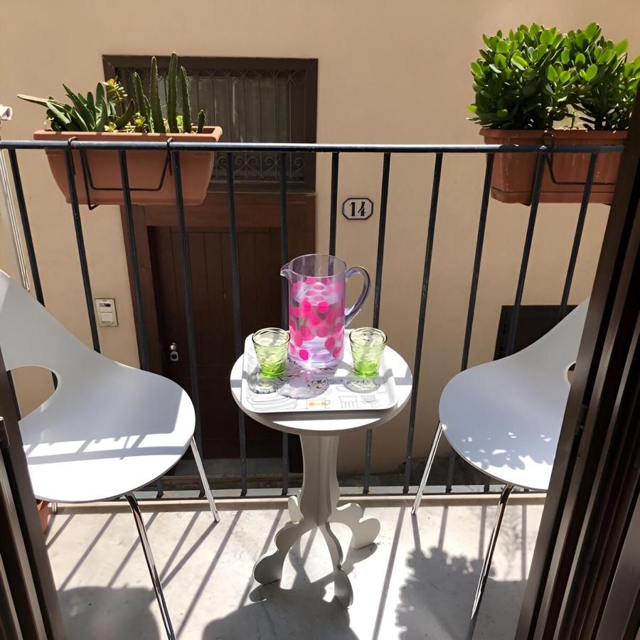 Happie Casa Il Capo & La Cattedrale - B&B