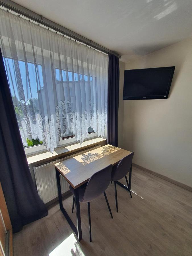 Queen Room with Shared Bathroom