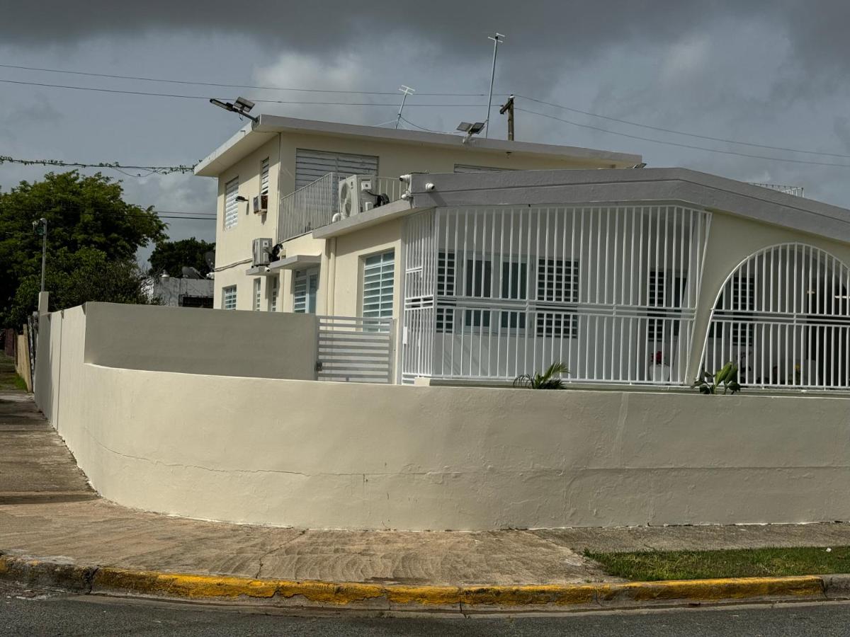 Casa Mi Luz Ilumina tu Estancia con Elegancia y Confort en San Juan - B&B