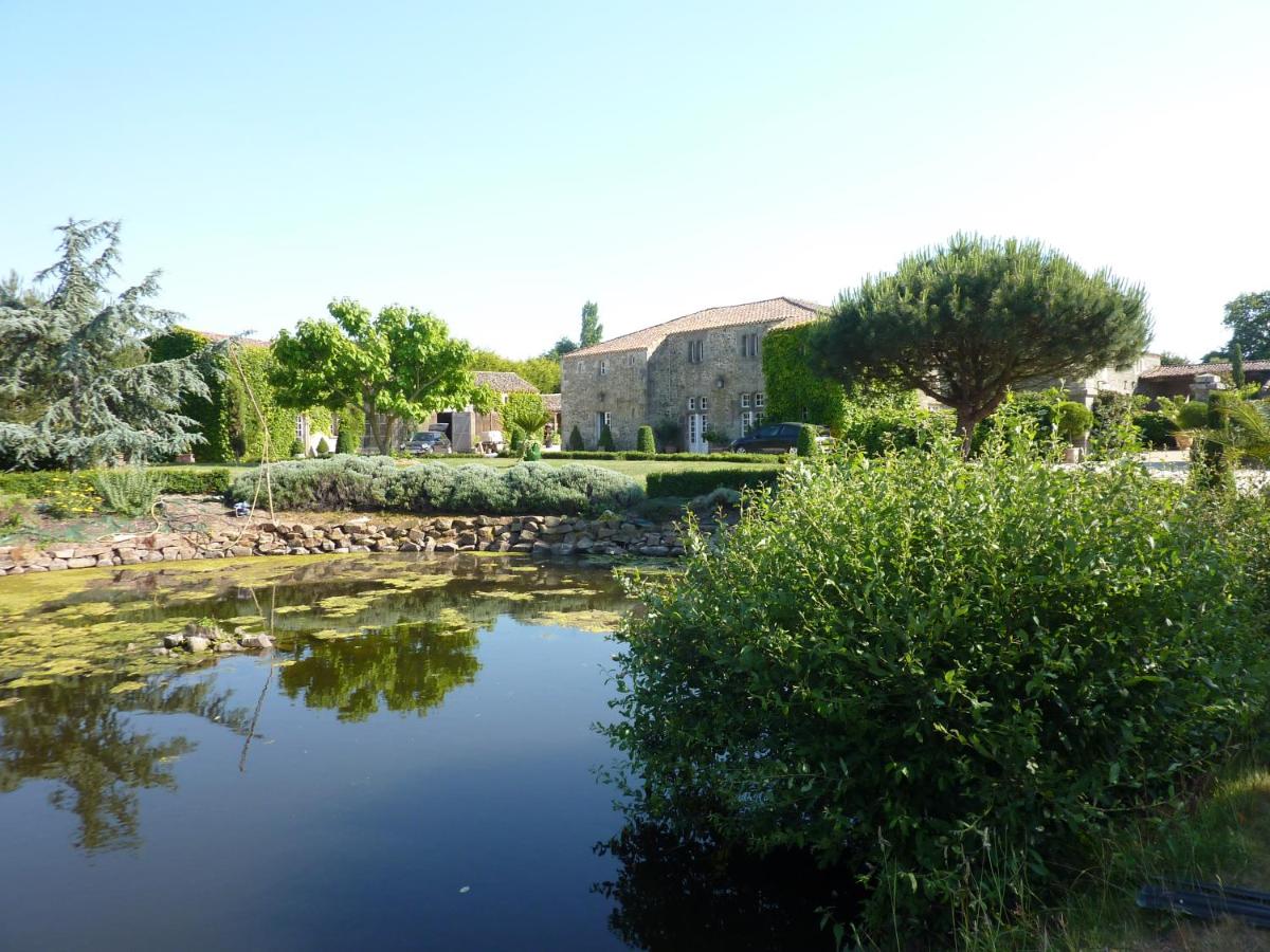 B&B Landevieille - Logis de la Robliniere - Bed and Breakfast Landevieille