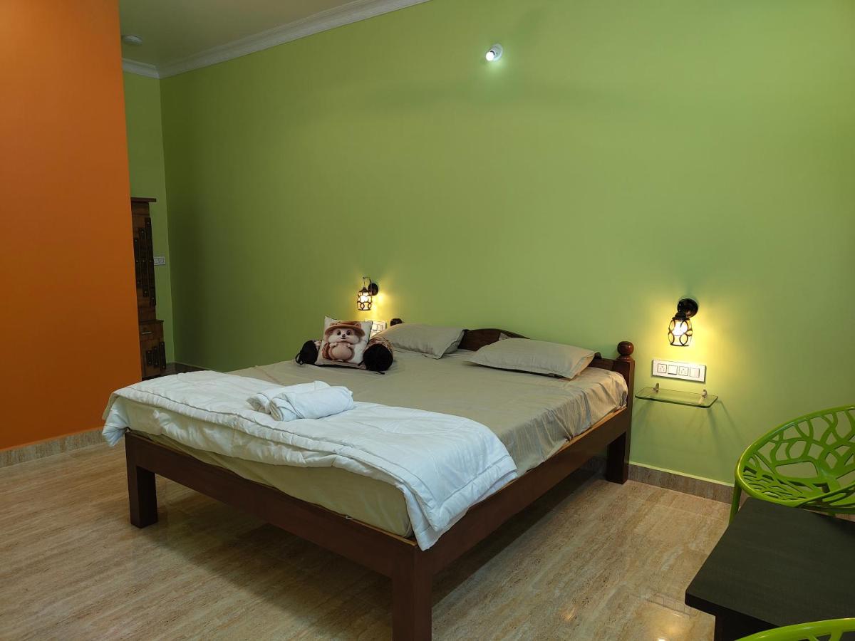Shanthi Guest House - B&B Hampi
