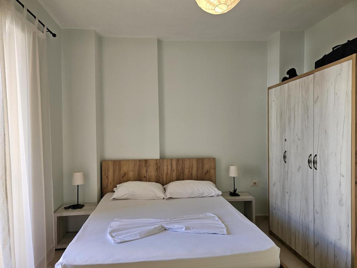 Appartamento con 2 Camere da Letto, Balcone e Vista mare