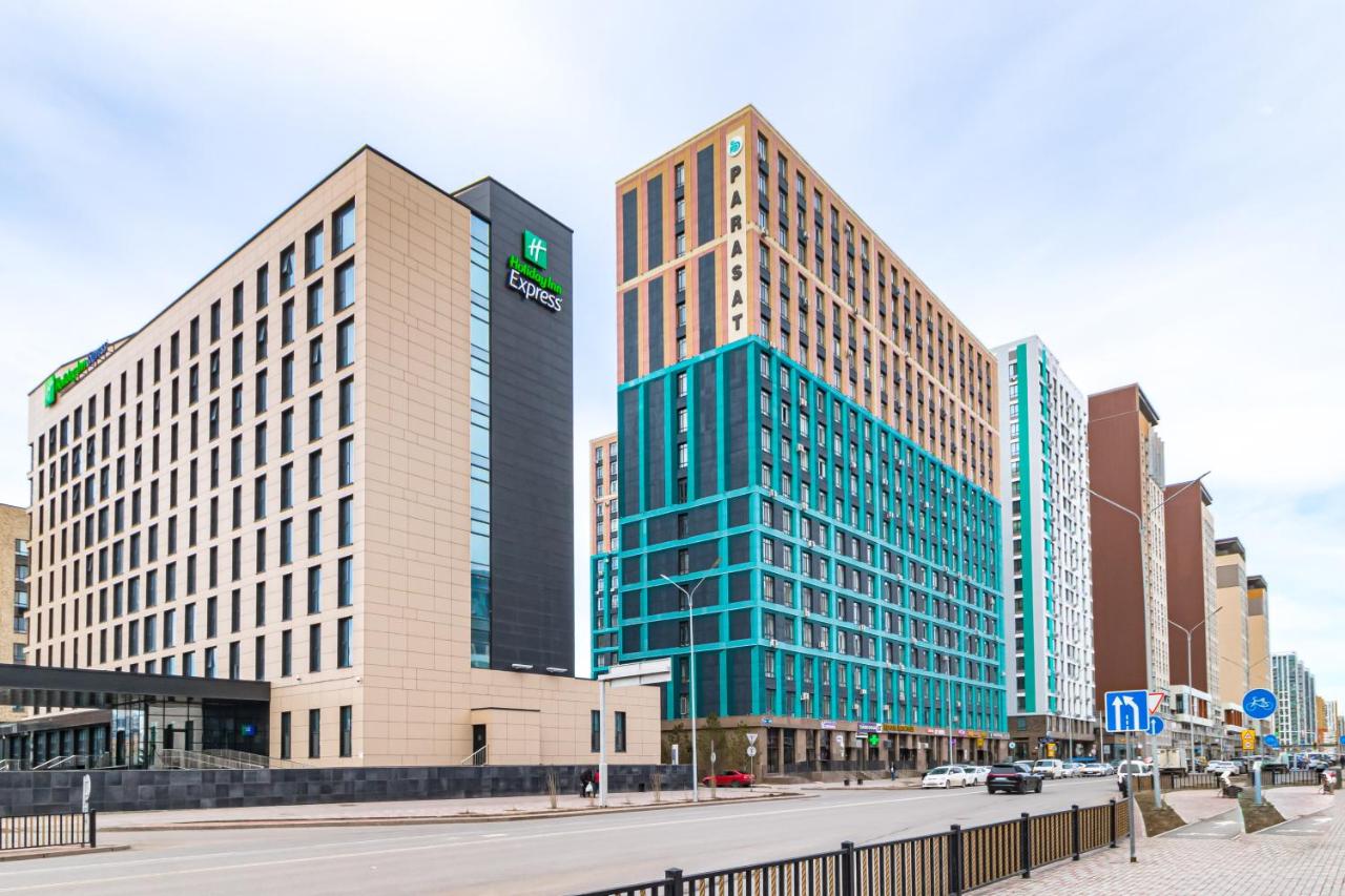 Paracat Central Inn - B&B Astana