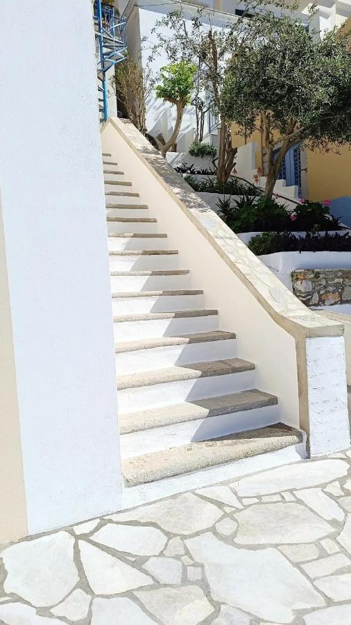 Doukissa's House I -Symi - House with sea view - B&B Sými
