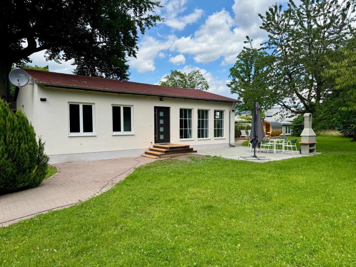 LE Vacation Haus am See, Sauna, Terrasse, Garten, Netflix, Free-TV - B&B