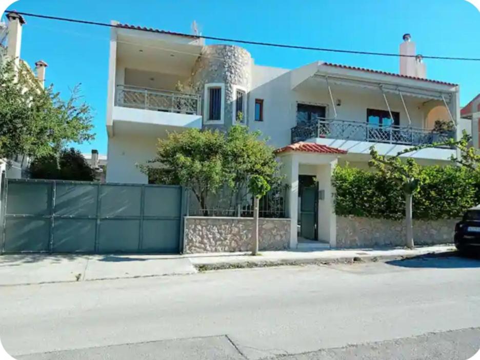 Akrivis studio - B&B