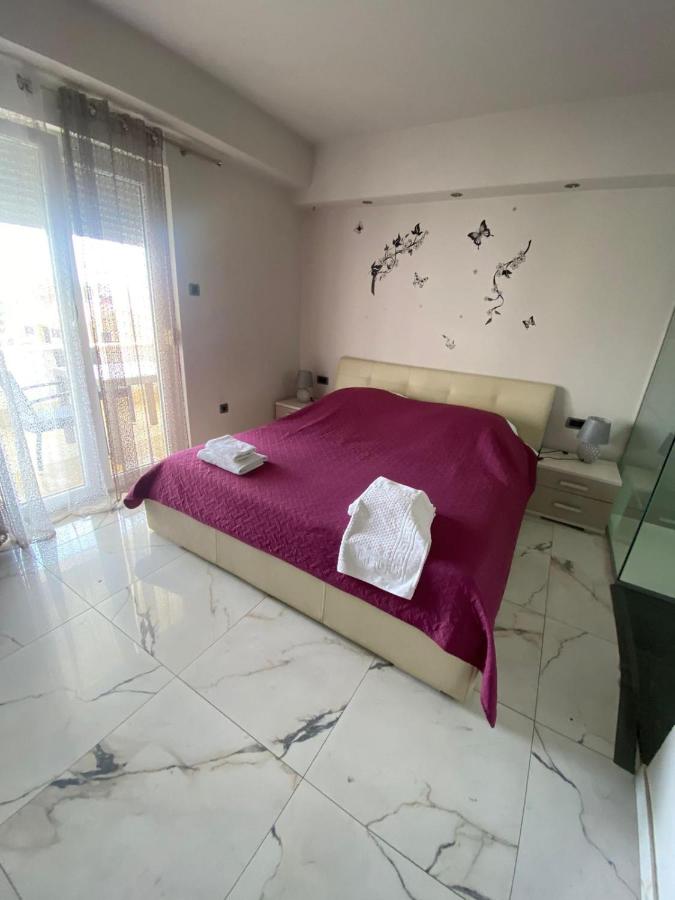 Double Room with Pool View