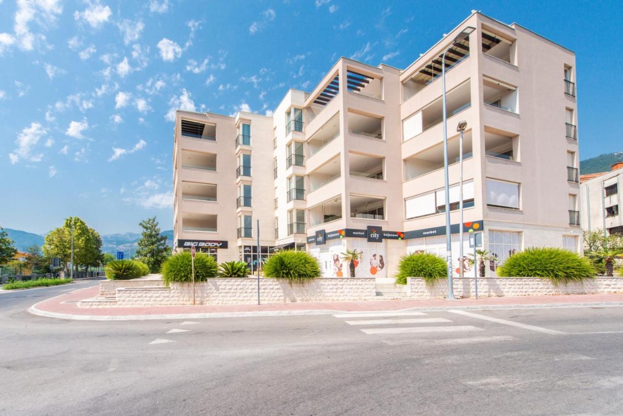 Luxury Bayview Apartment Tivat - B&B
