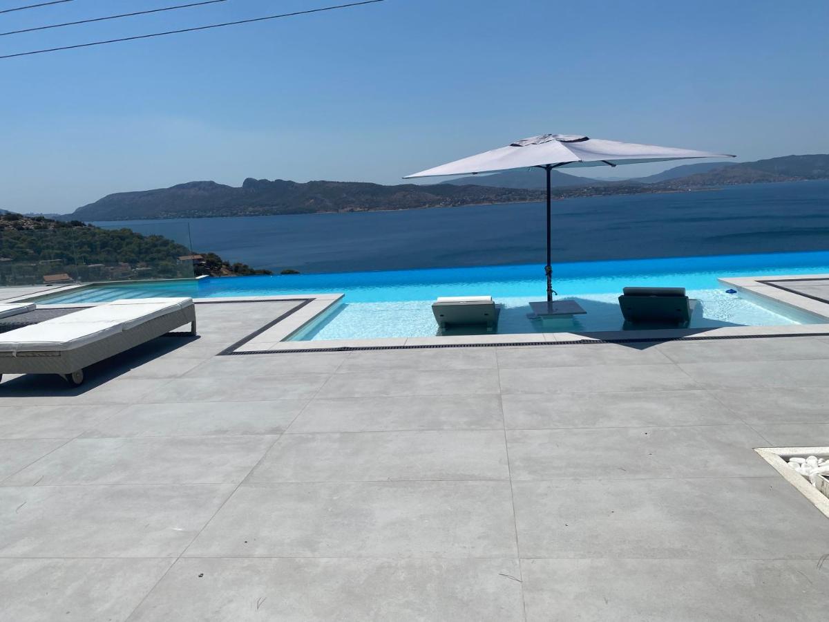 Villa Infinity - B&B Néa Péramos