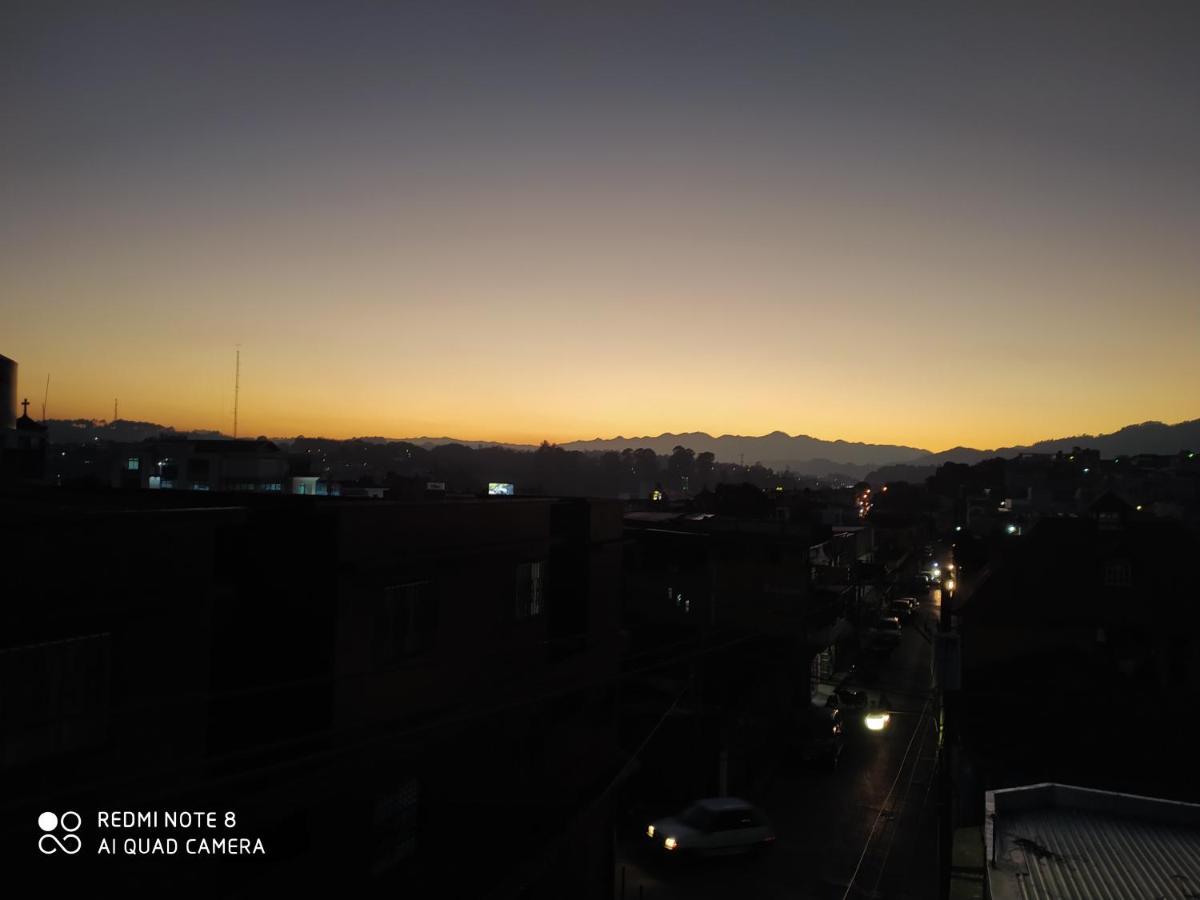 Hostal El Calvario - Ferienwohnung Cobán