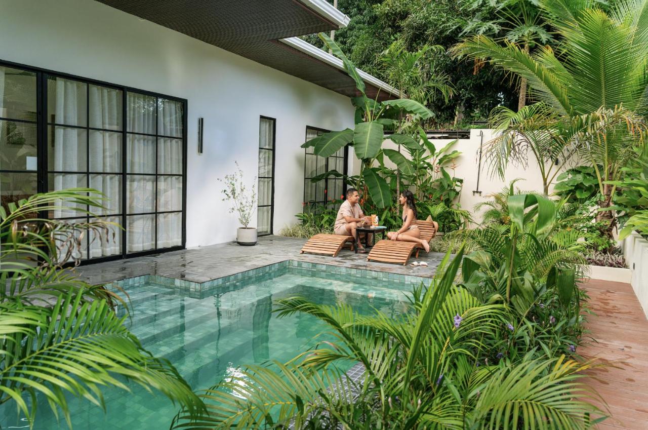 Amazing private pool villa - B&B