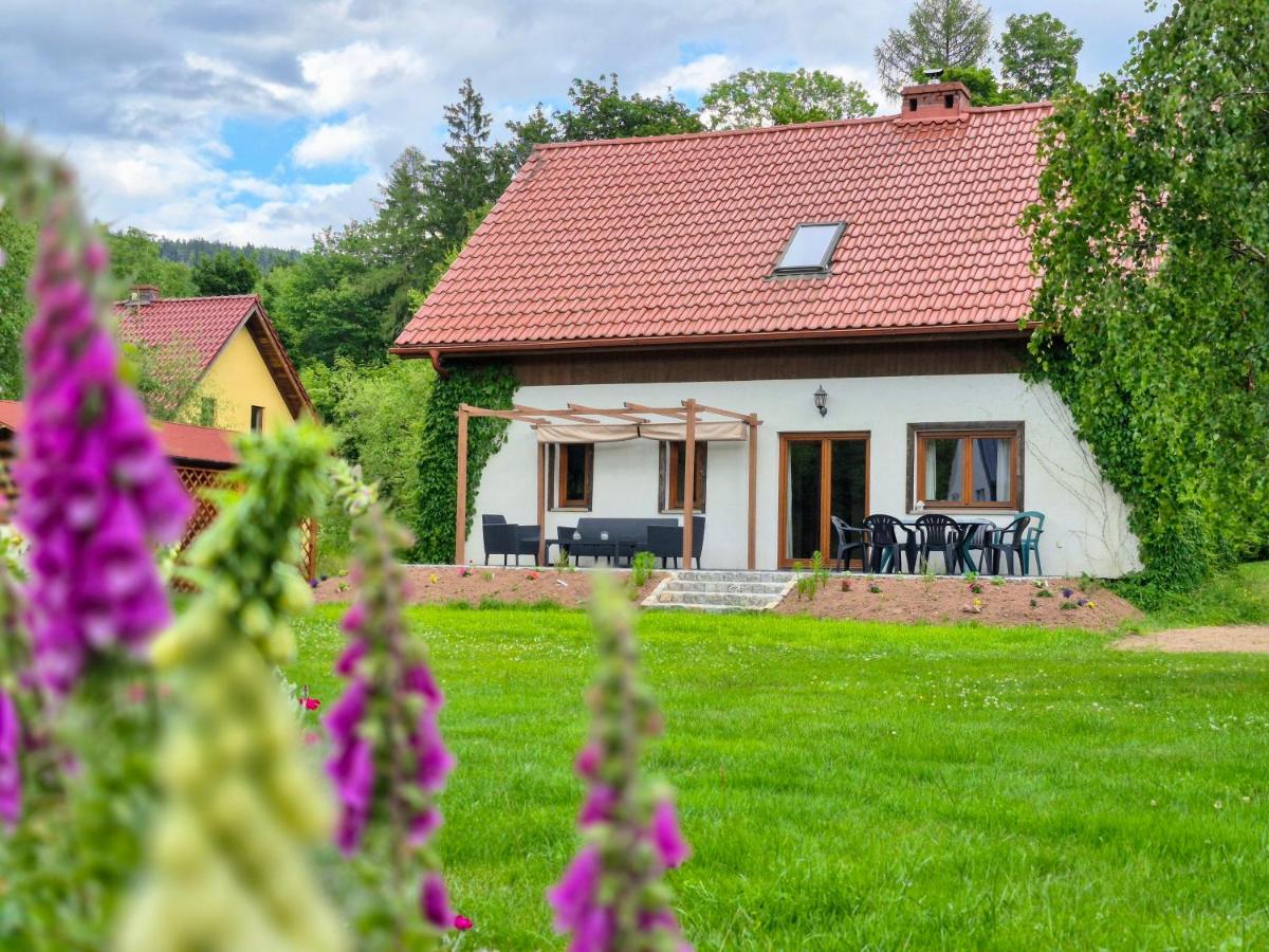 Dom Na Pstrążnicy - B&B