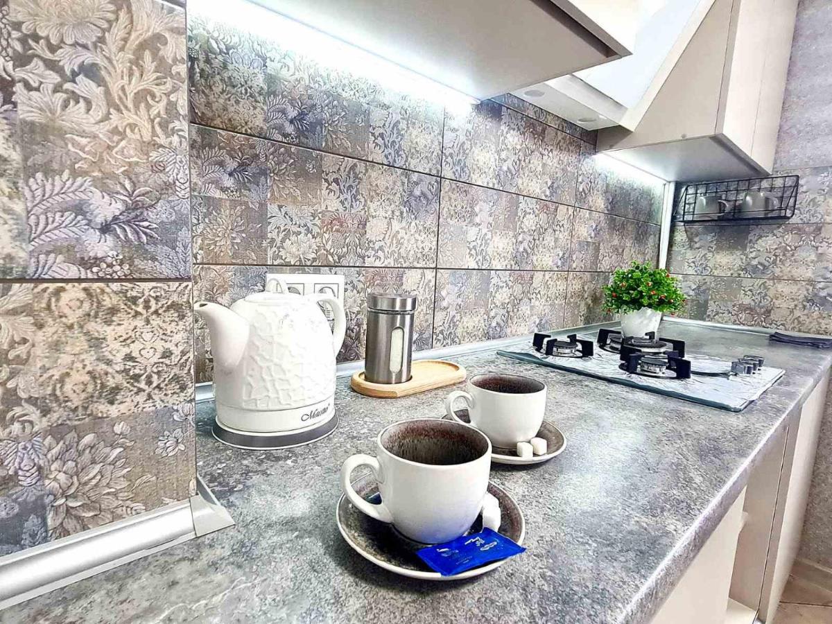 79 Best apartment in the center city - Bed and Breakfast Bila Tserkva