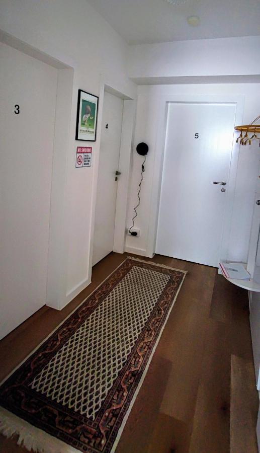 Chambre Simple avec Salle de Bains Commune