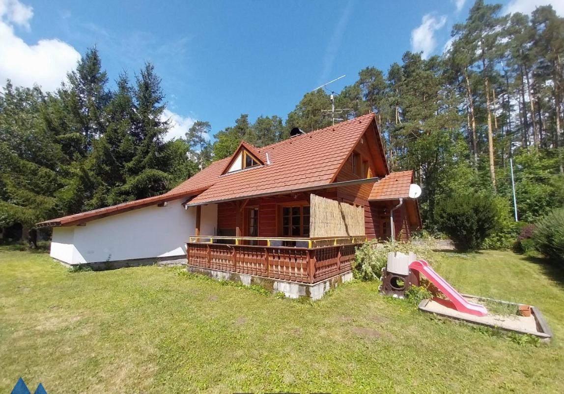 Chalupa u rybníčku - B&B