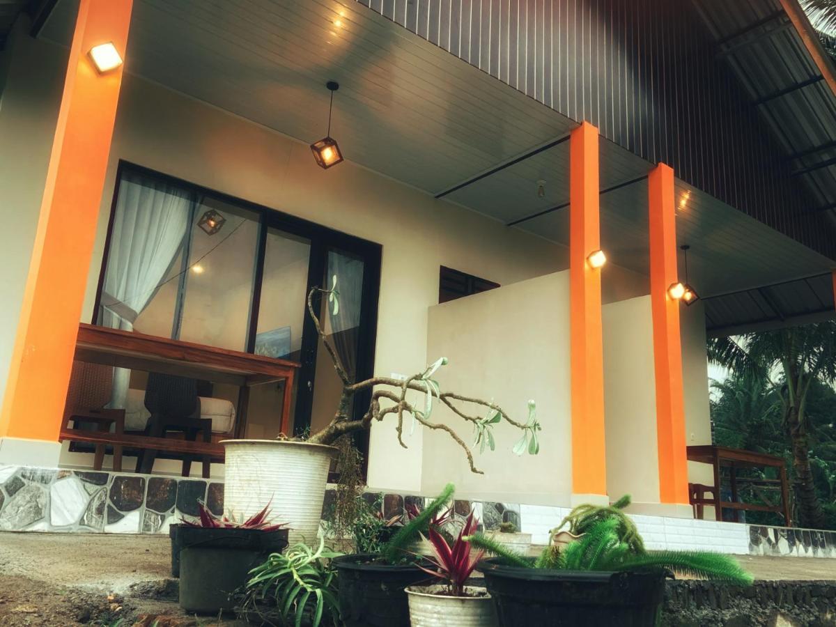 Green House Tetebatu - B&B