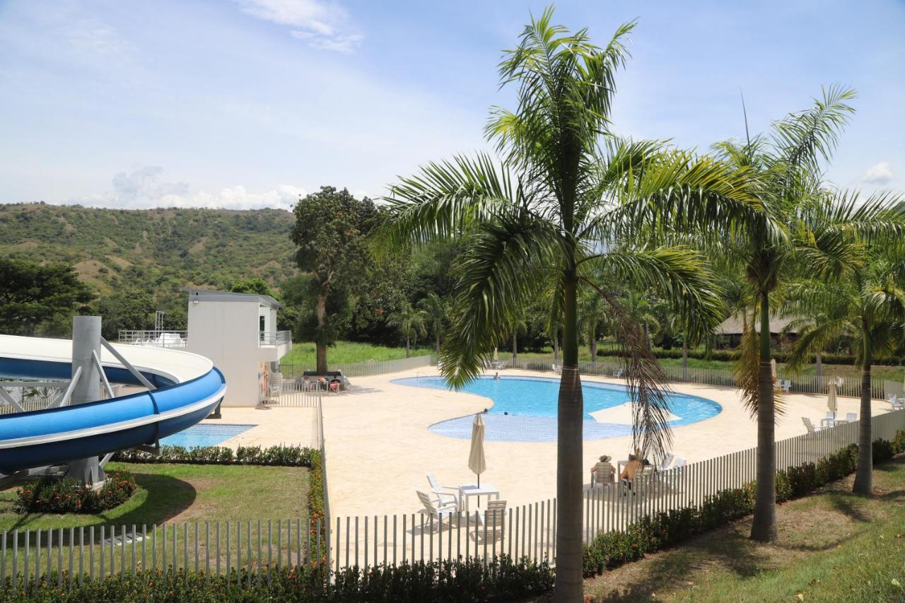 Estadía, hermosos apartasoles en Santafé de Antioquia - B&B