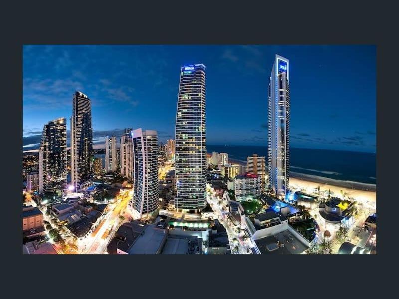 5 star 3 Bedroom Apt on Surfers Paradise Beach, Ocean views from every room - B&B