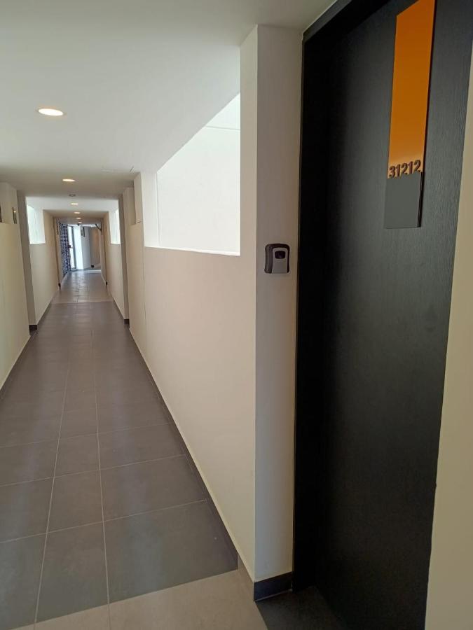 Apartamento cerca Auditorio Telmex únicos con A/C - B&B