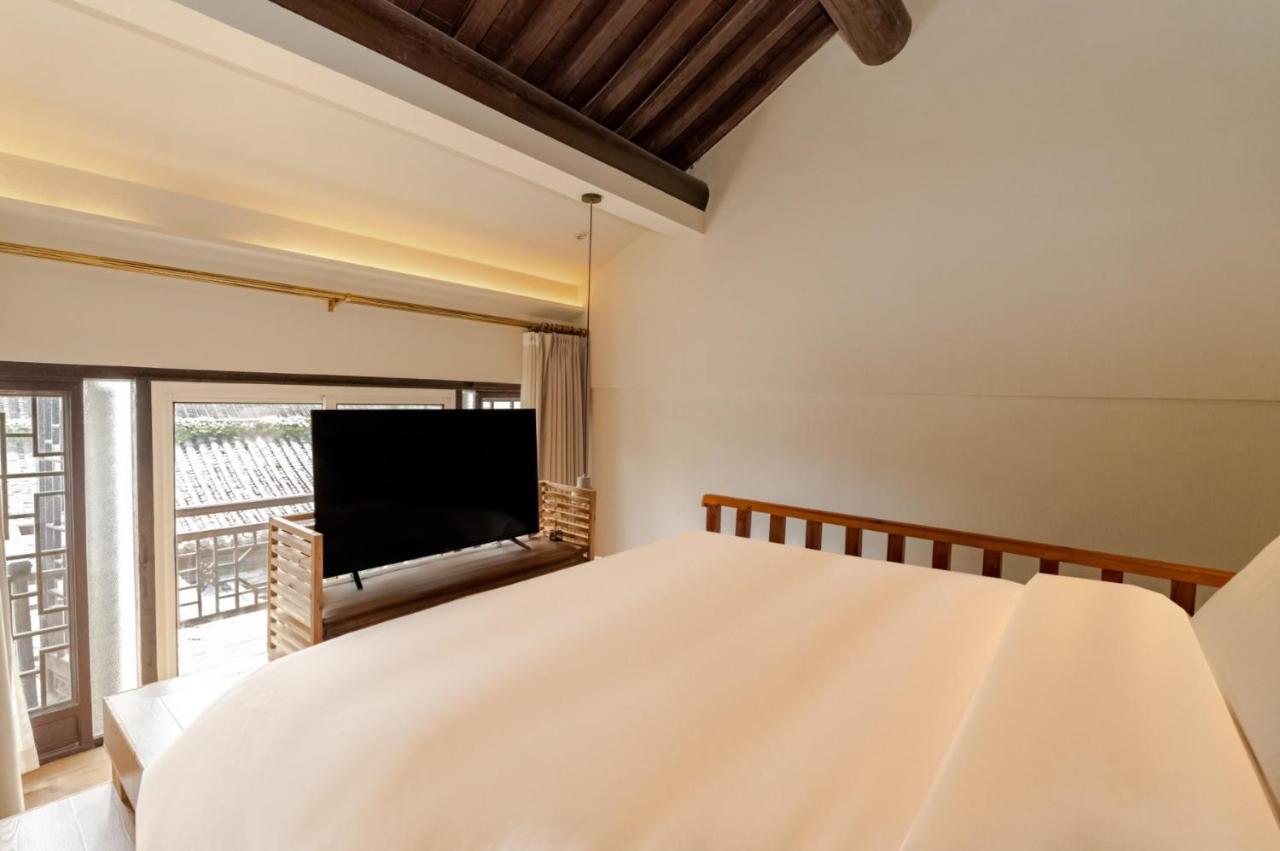 Doppelzimmer mit Balkon