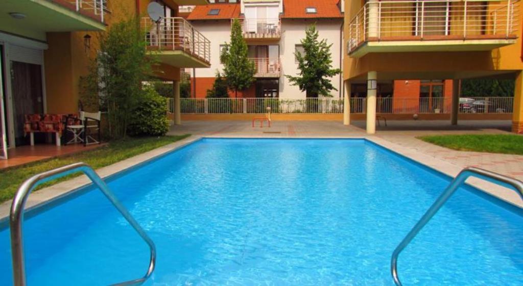 Sirály Apartman - Chambres d’hôtes Siófok