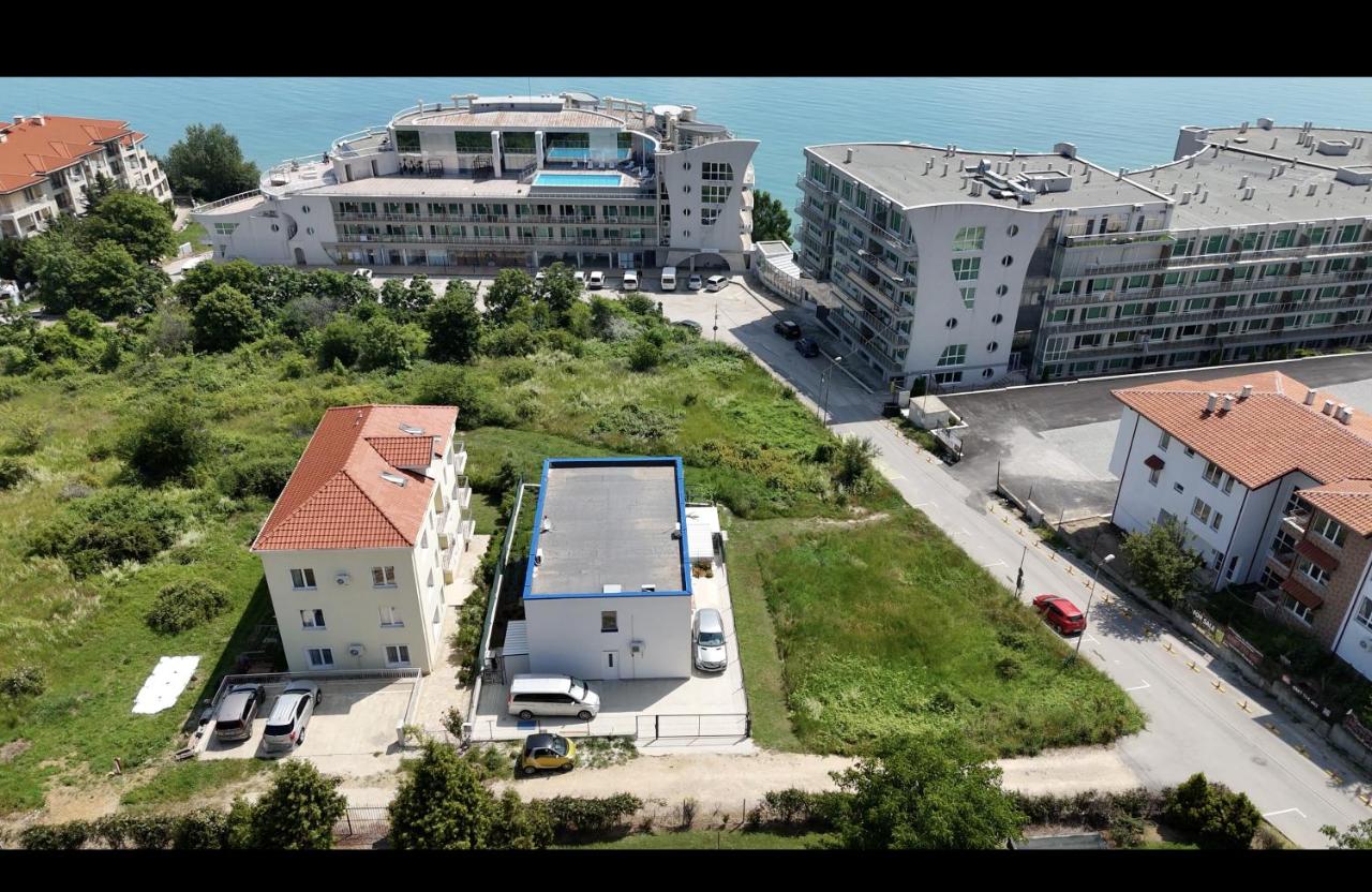 Апартаменти Victoria - B&B Byala