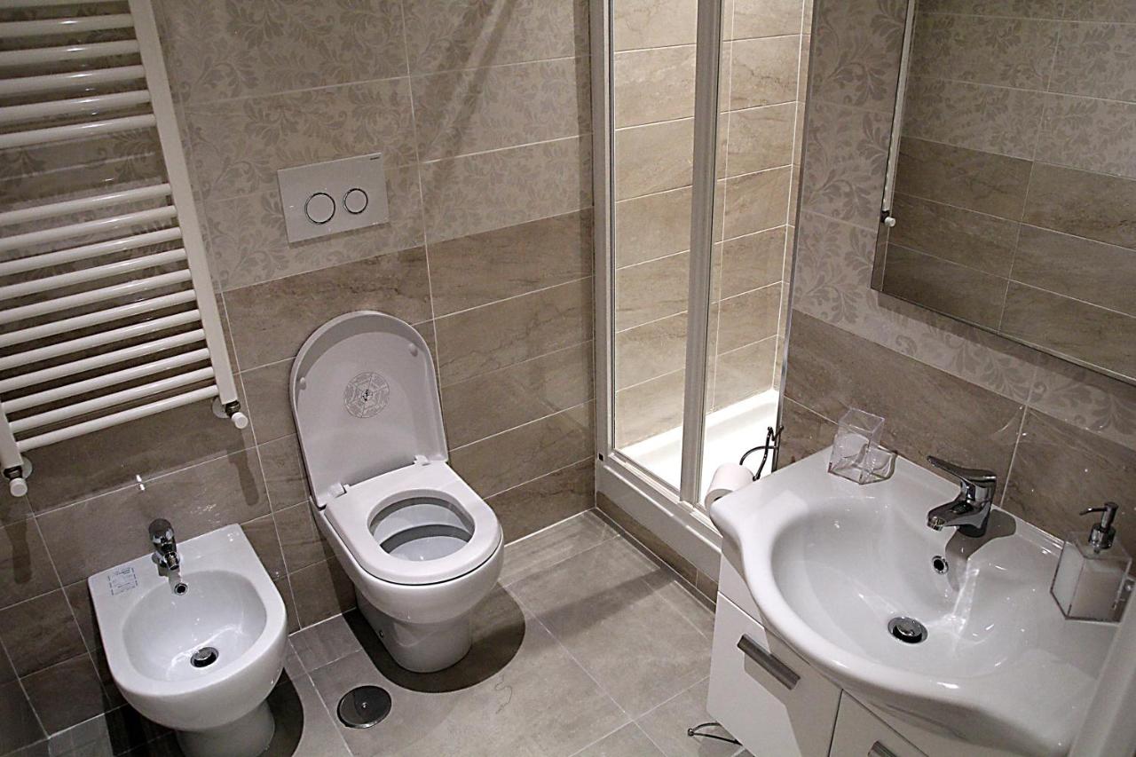 Quattro Stelle al Porto Guest House - Chambres d'hôtes Civitavecchia
