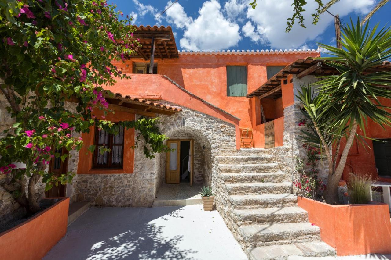 Old Town Charm Casa Historica - Chambres d’hôtes Ermióni