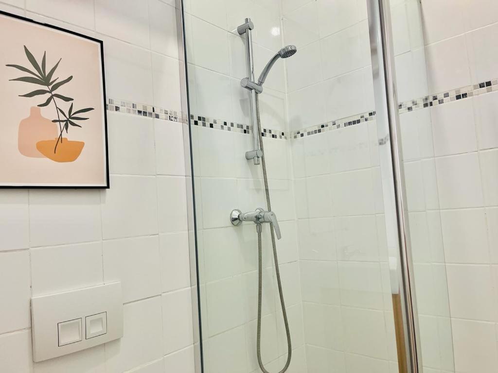 Chavalliaud 2 Super studio proche centre - B&B Reims