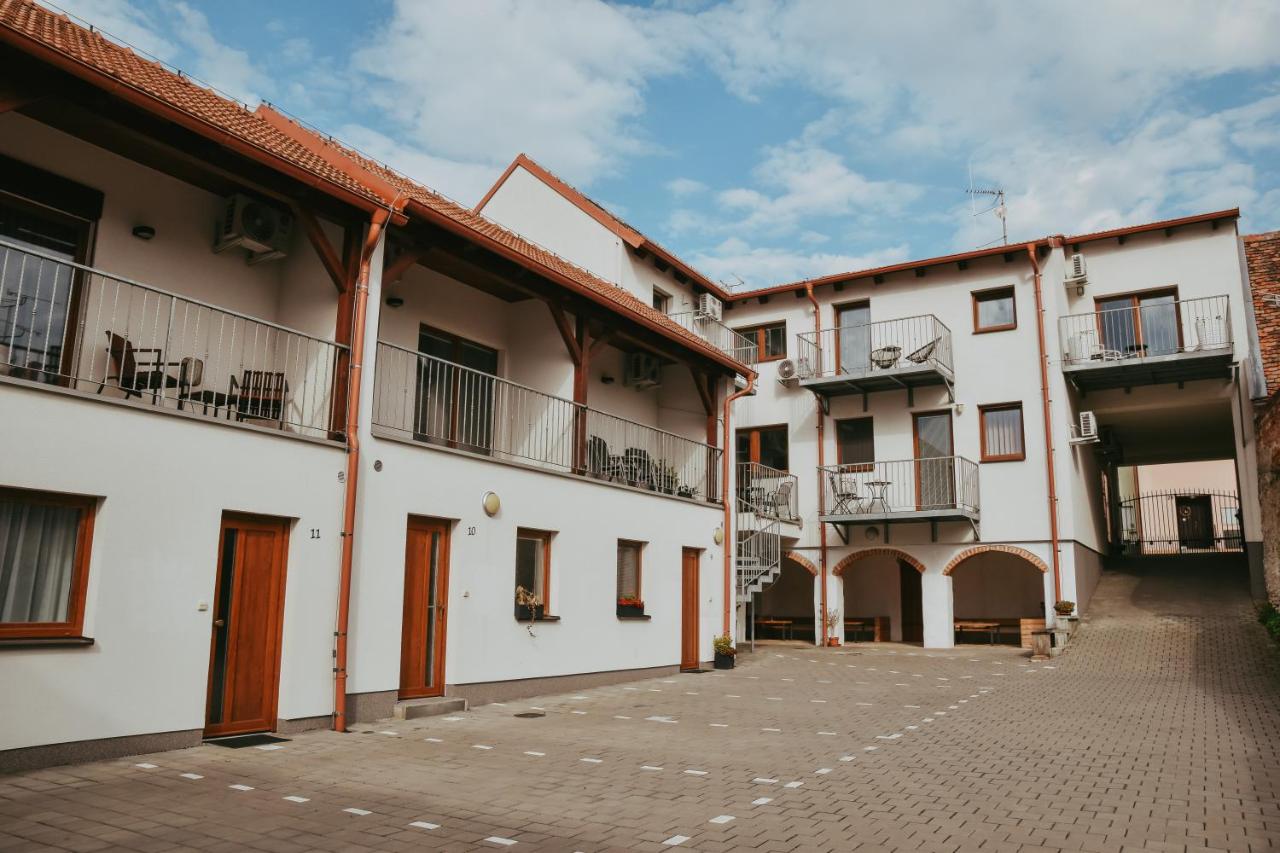 Apartmán MiLoo - Bed and Breakfast Mikulov