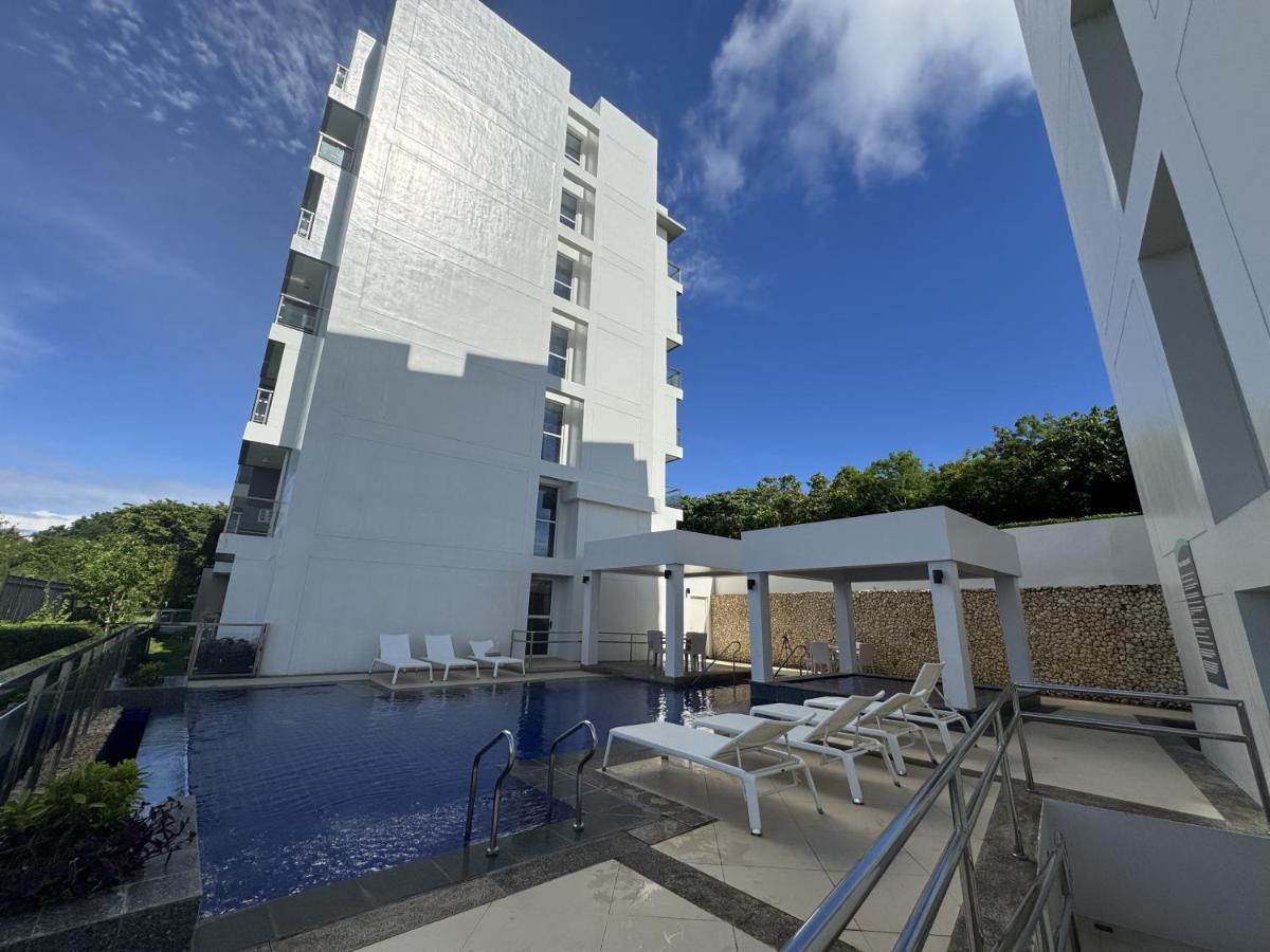 Hiraya Solana - B&B Borac