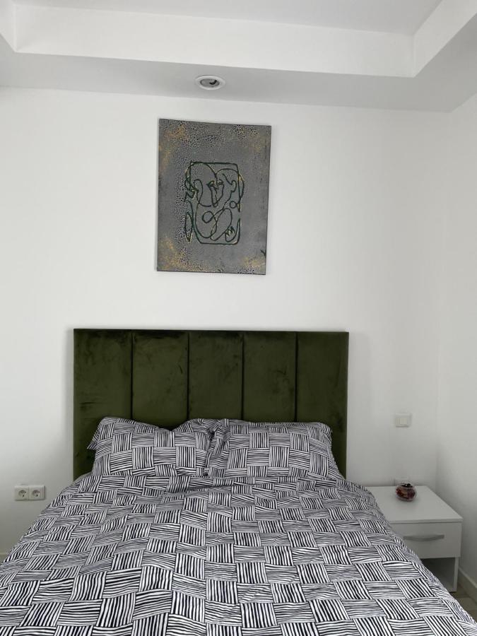 Ama Studio Cosmopolis - B&B Tunari