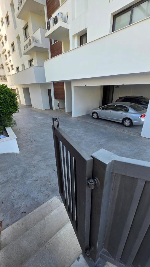 Modern Wellness Escape Apartment with Optional Health Transformation Retreat - Chambres d'hôtes Larnaca