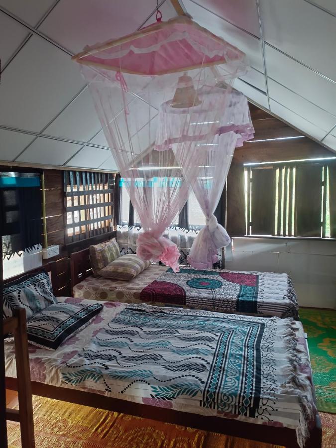 Triple Room with Shared Bathroom