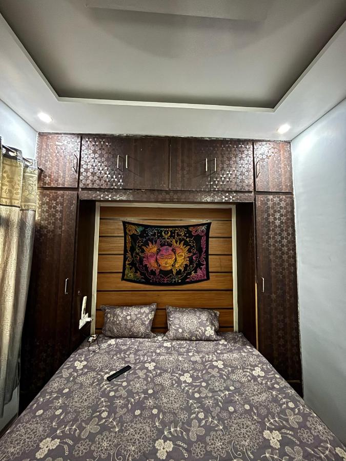 1 BhK CASA STAYS - B&B
