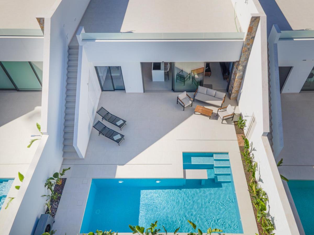Villa Ezzio Los Alcazares - B&B