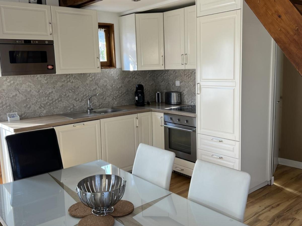 Charmant chalet 4P avec jardin privatif, proche plage et commerces à Merville-Franceville - Chambres d'hôtes Merville-Franceville-Plage