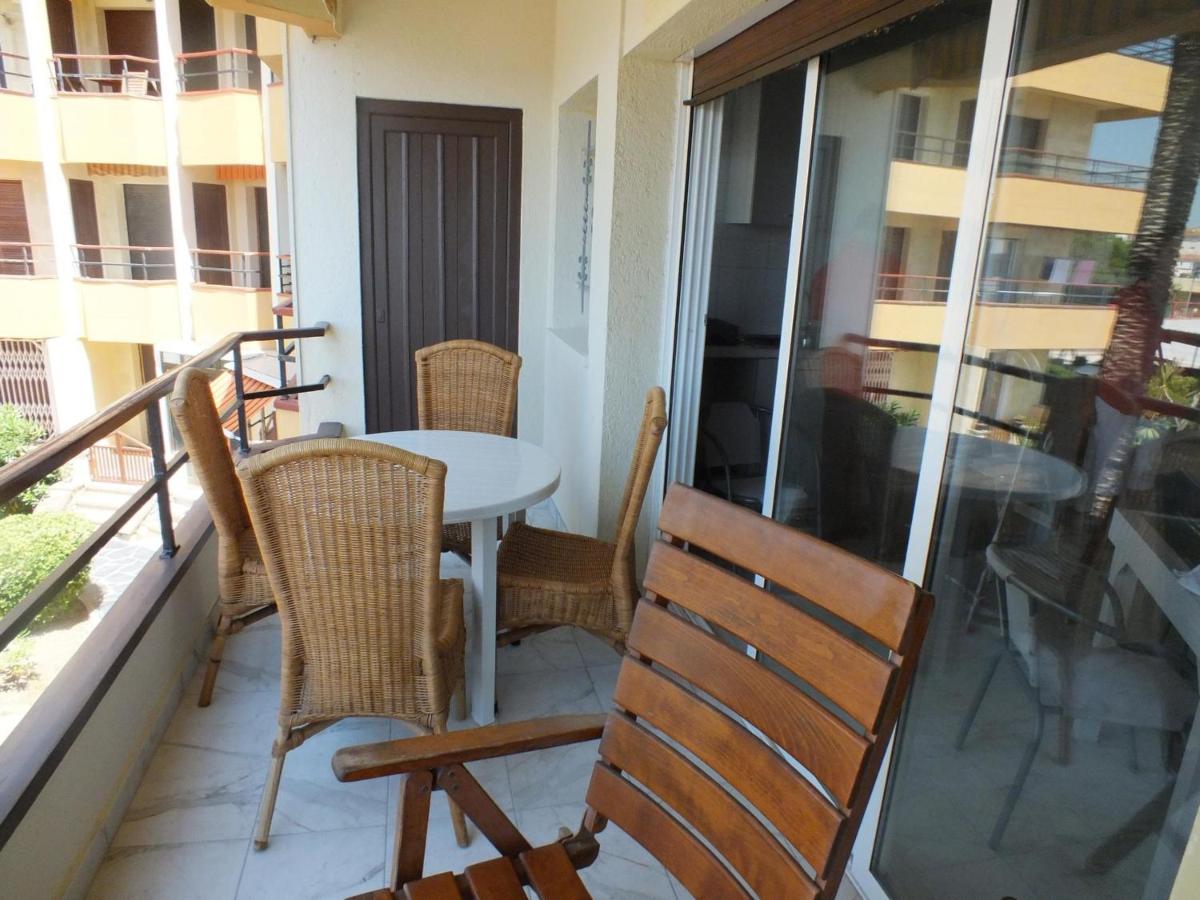 Hermoso apartamento renovado para 4 pers. con parking privado en Roses - ES-204-11 - B&B Roses