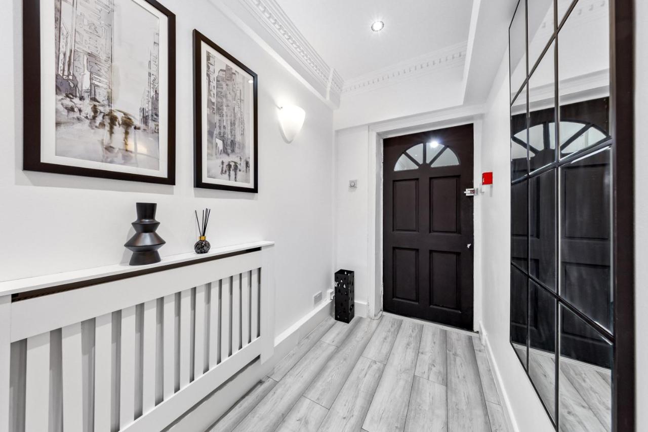 Stylish 2BR Flat Near Kensington & Westfield - B&B