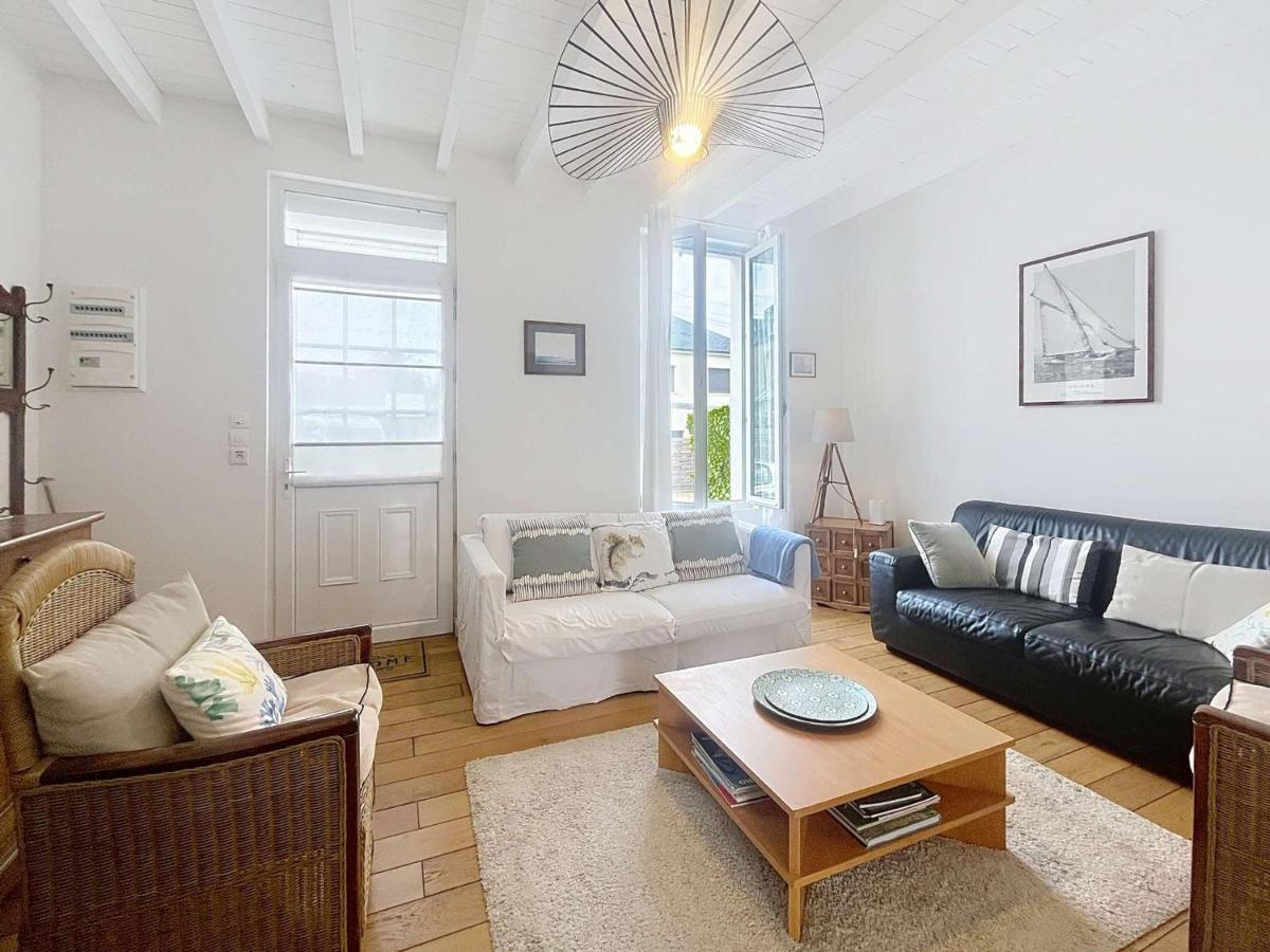 Villa au Calme avec Jardin, Proche Plage et Commerces, Wifi et Équipements Complets - FR-1-361-117 - B&B