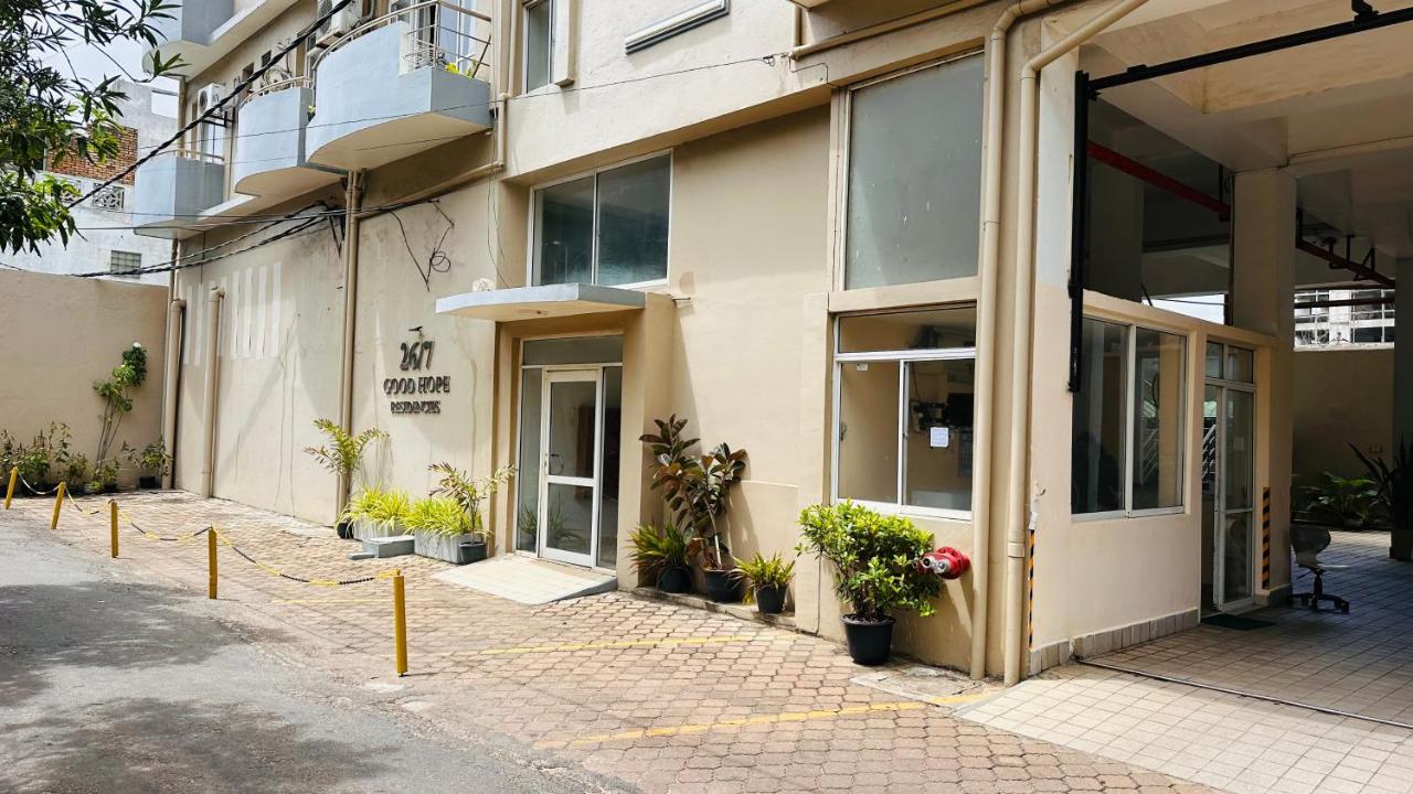 Salt Breeze sea view Apartment Mount Lavinia - Ferienwohnung Dehiwala-Mount Lavinia