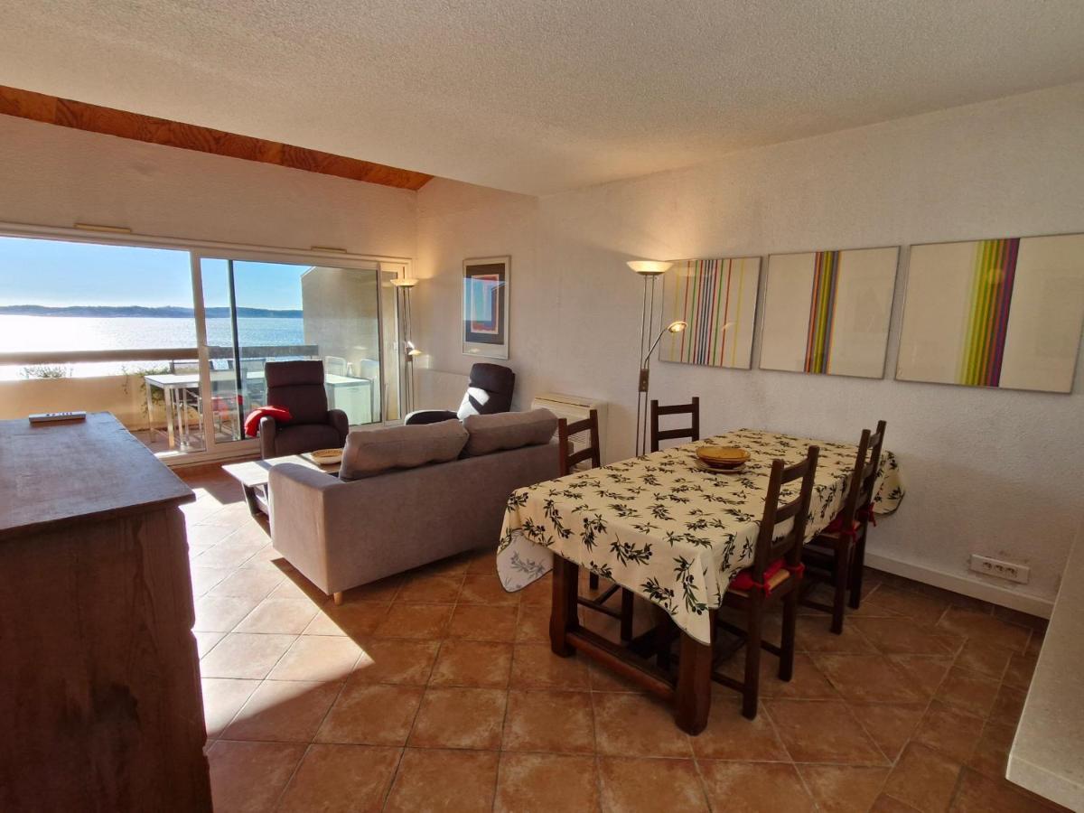 Appartement 2 pièces avec climatisation, terrasse, piscine et parking, près de la mer à Ste Maxime - Chambres d'hôtes Sainte-Maxime