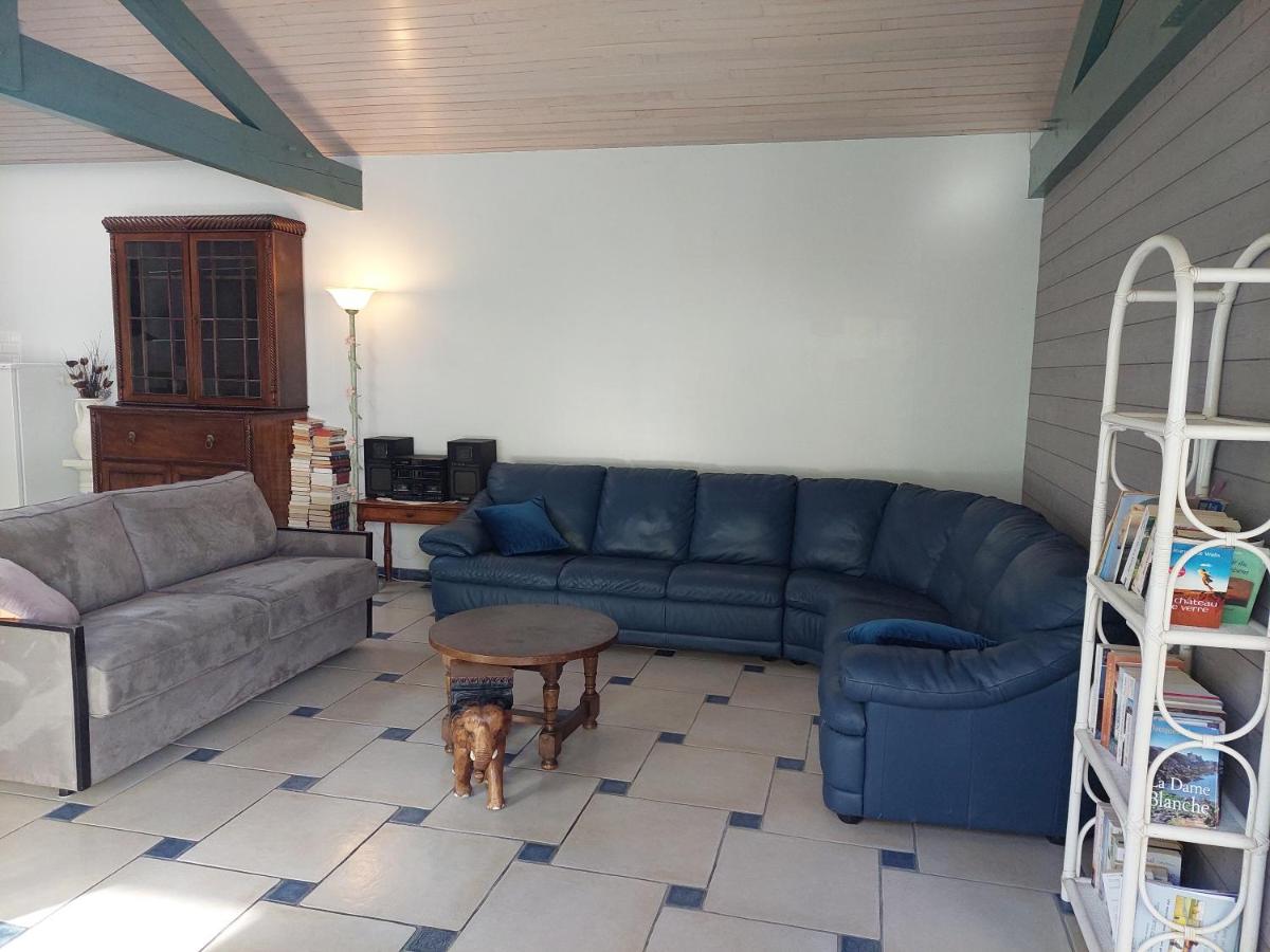 sable gris maison d'architecte - B&B