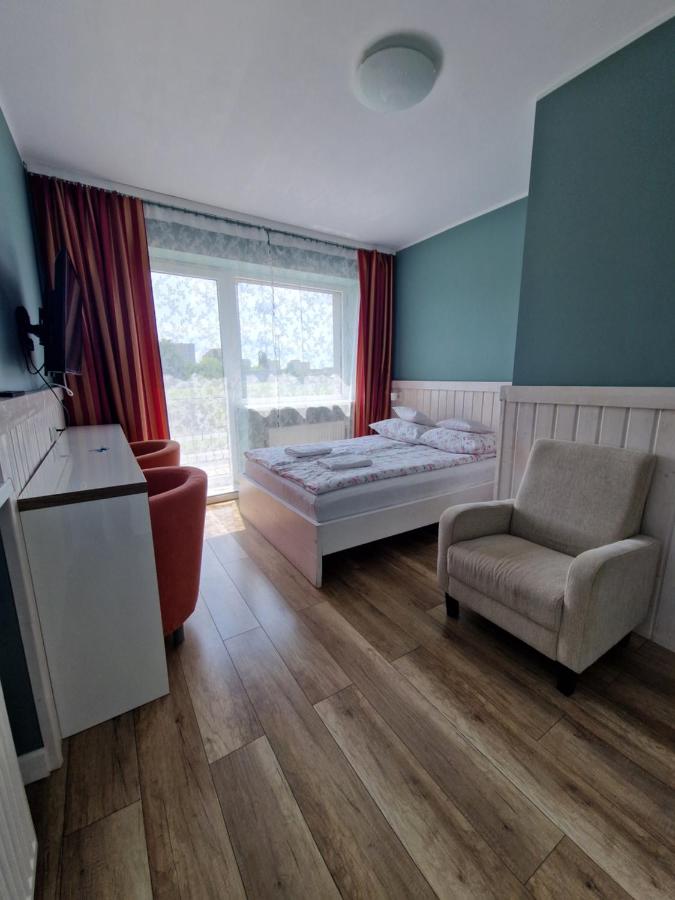 Doppelzimmer mit Balkon