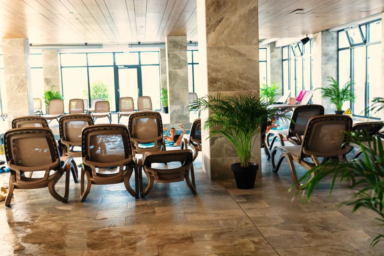 Sea Paradise - Odyssey Pool & Spa Resort - Chambres d’hôtes Năvodari